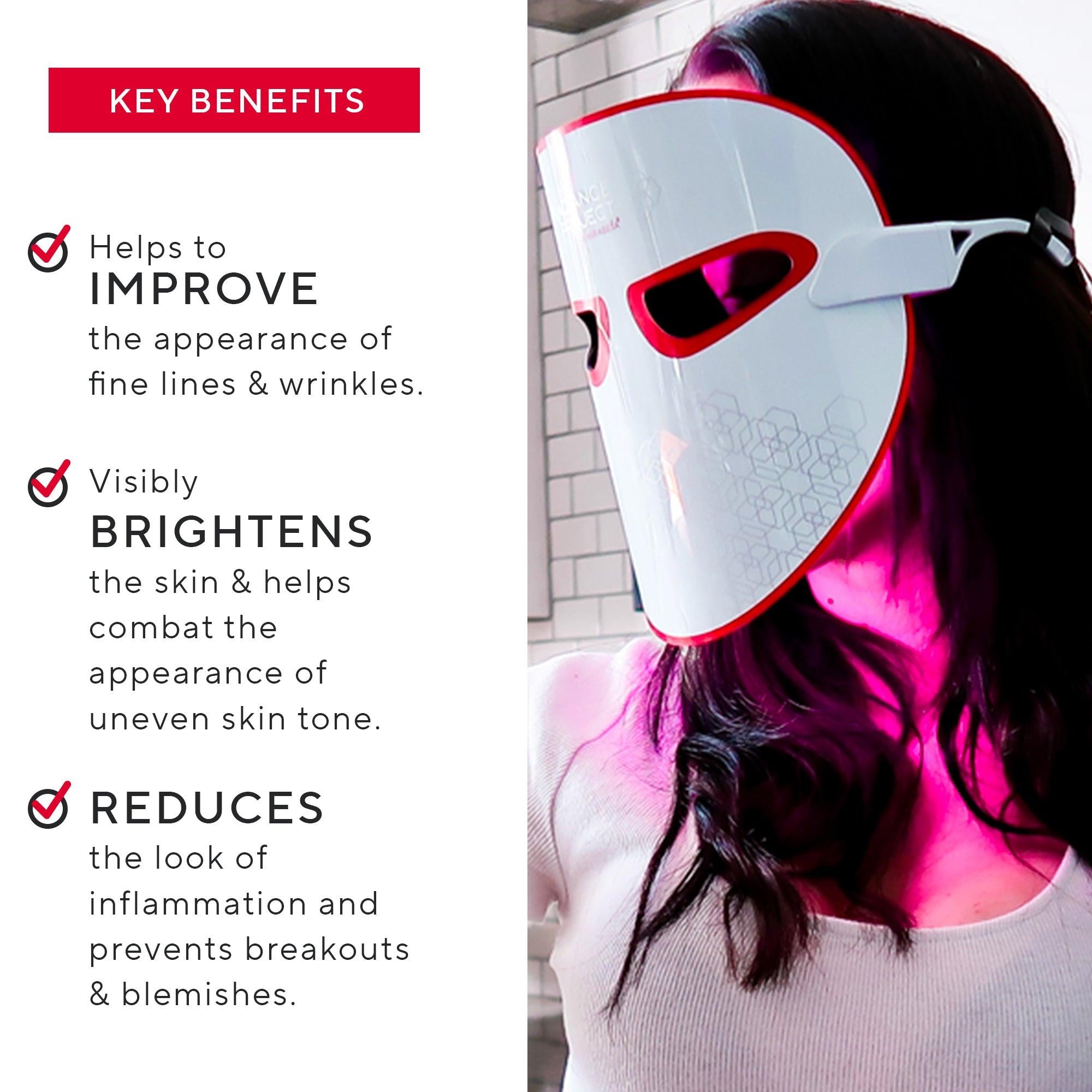 How does red light therapy work on facial skin?